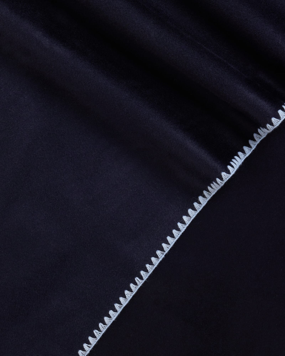 Kayla Contrast Stitch Scarf