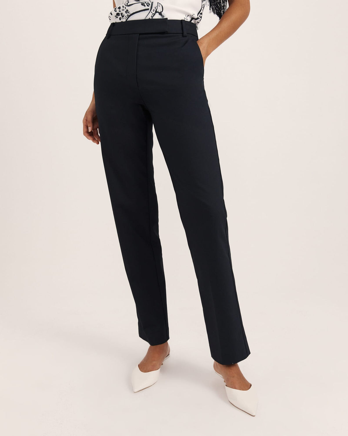 Tia Slim Leg Pant