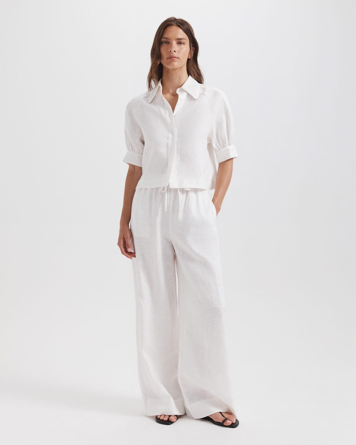Lila Linen Pull On Pant