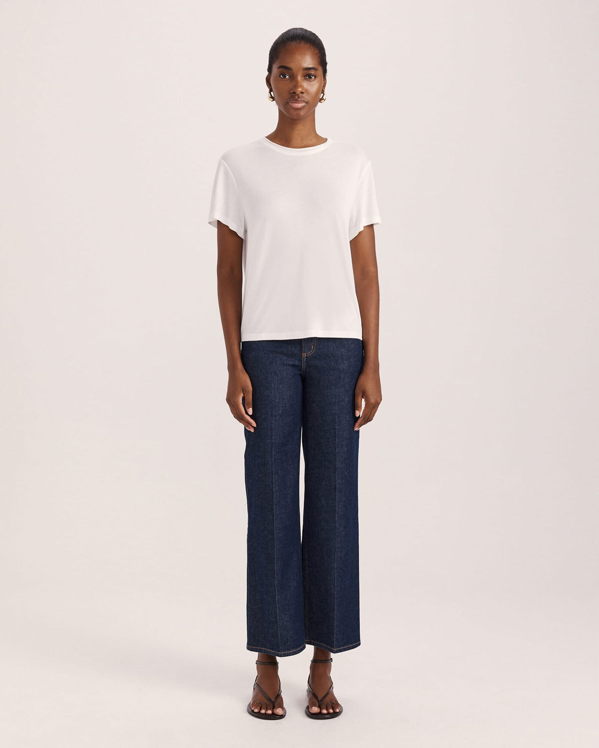 Antonia Tee