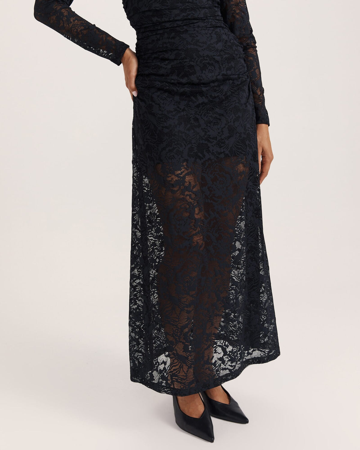 Stella Lace Maxi Dress
