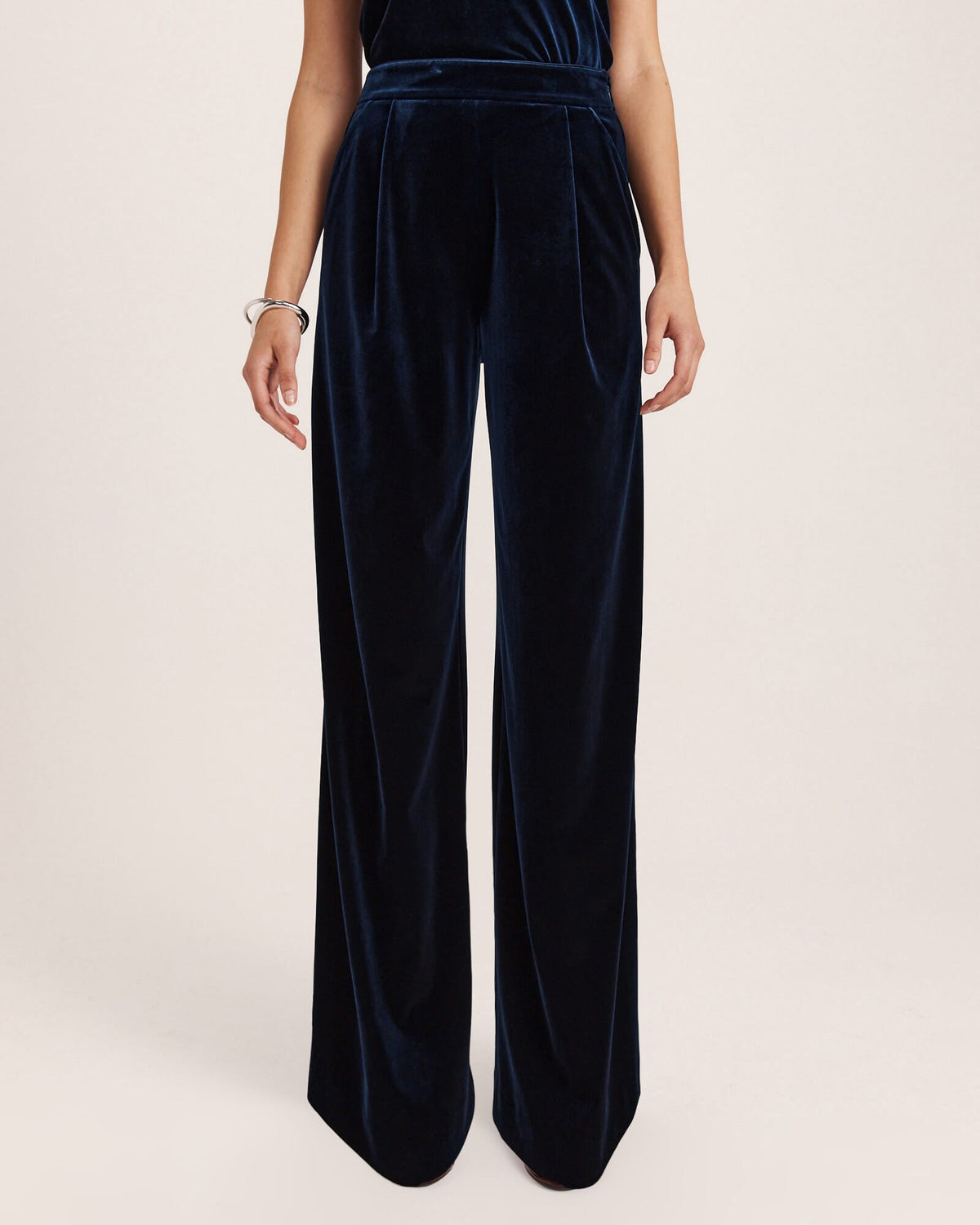 Lea Velvet Pleat Front Pant