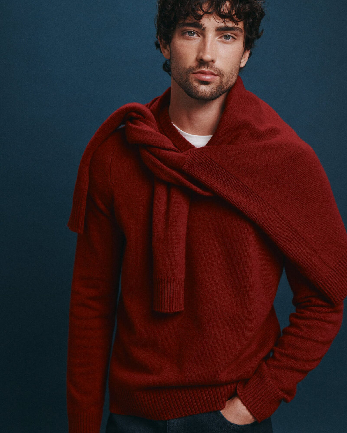 Solo Wool V Neck Knit