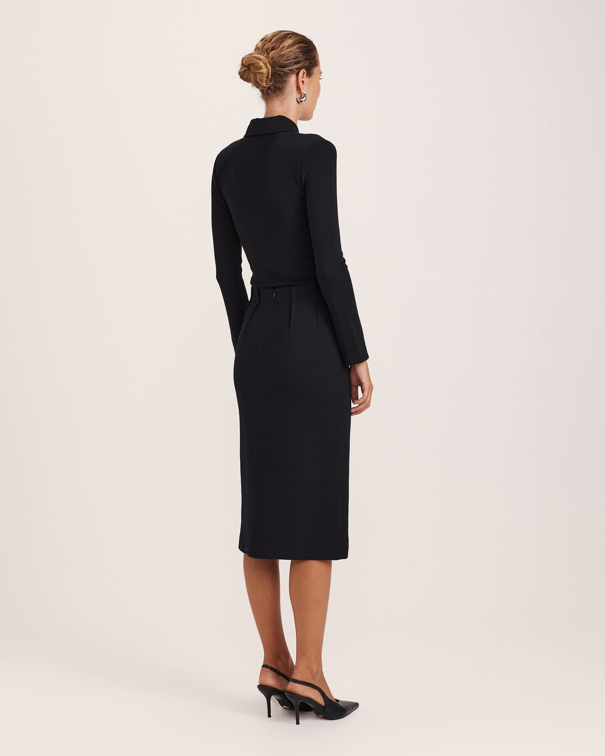 Raya Wool Crepe Pencil Skirt