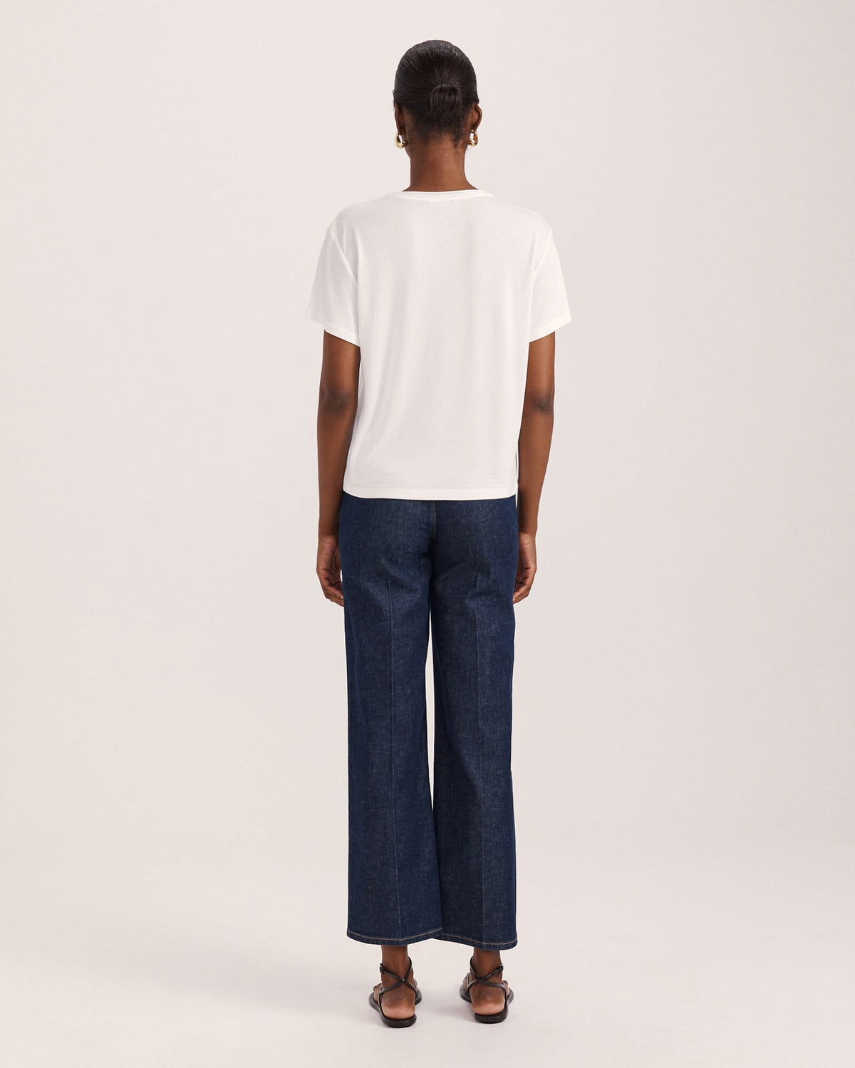 Antonia Tee
